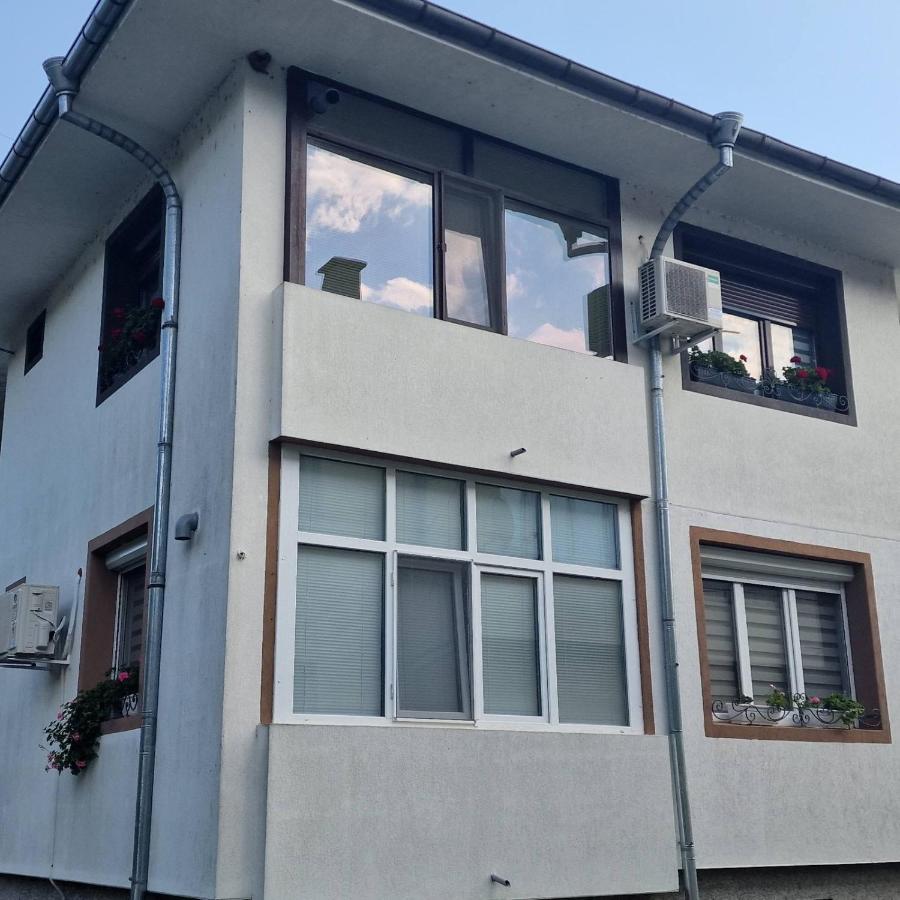 Z-Apartment In Tryavna Triavna Exterior foto
