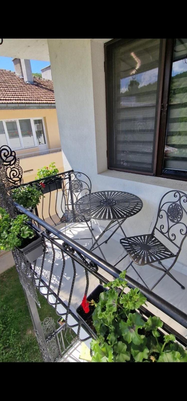 Z-Apartment In Tryavna Triavna Exterior foto